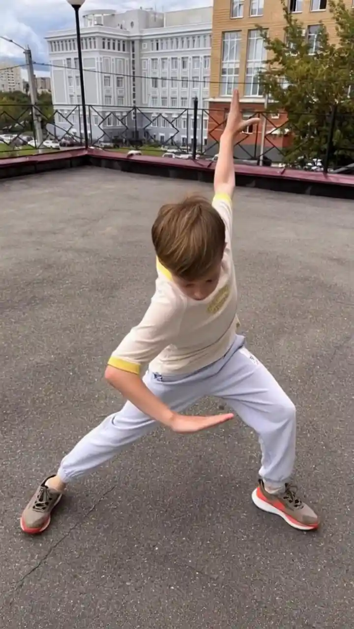 AI Kung Fu Dance Video Generator