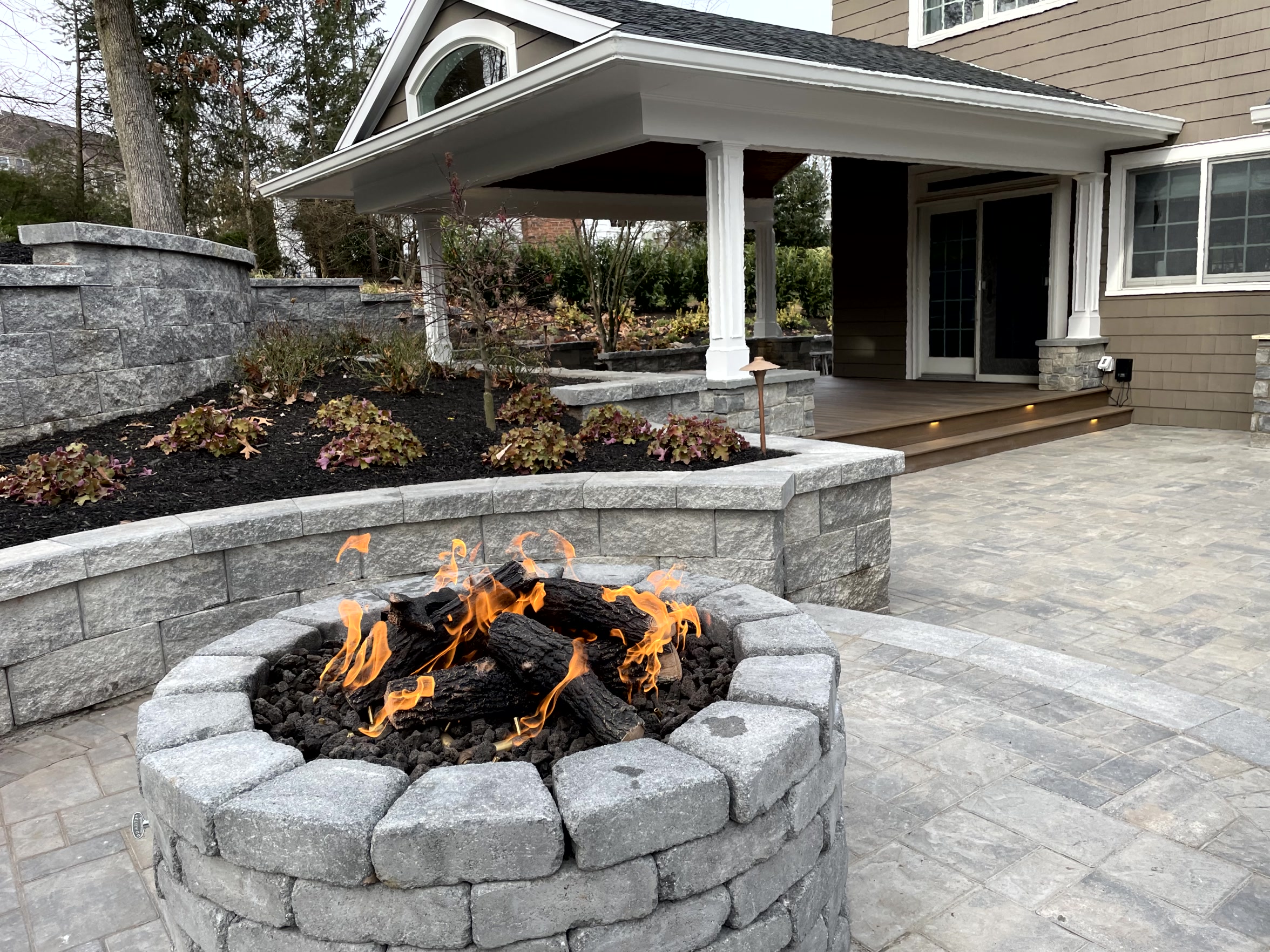 Reference image 1 for DOUBAO_1_5_PRO generation