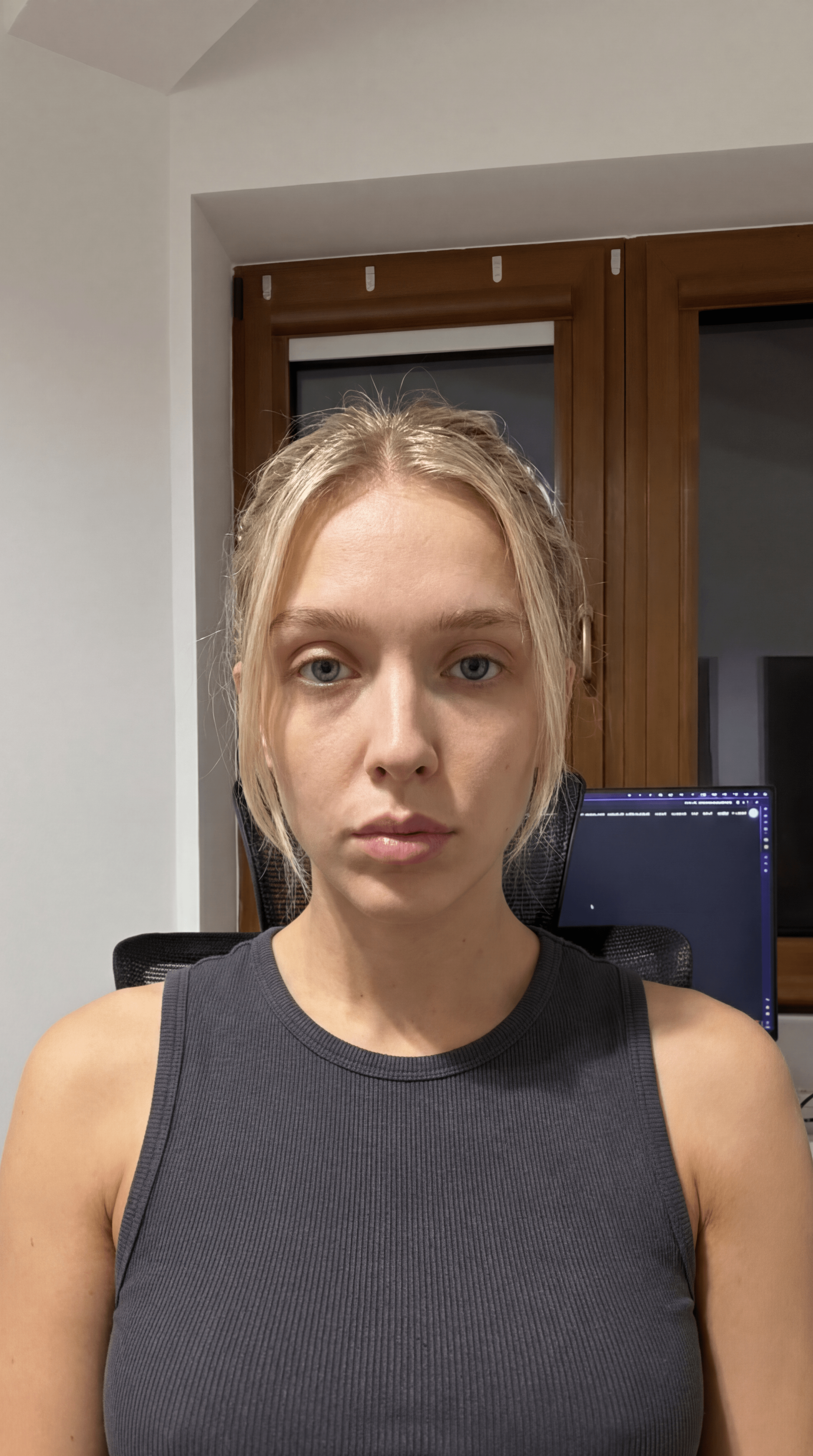 Reference image 1 for RUNWAY_4_5 generation