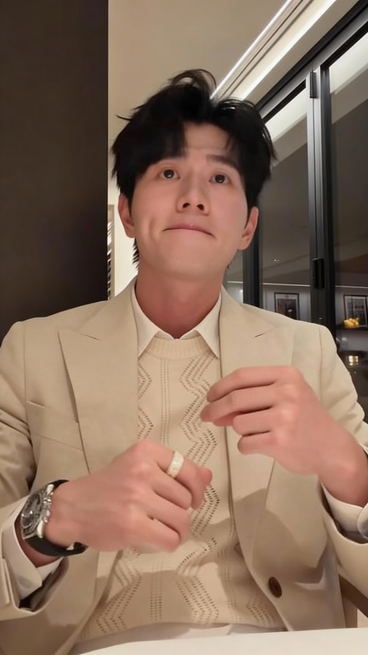 AI generated image using SEEDREAM_4_5: Remove the text, speech bubbles, and everything else from the image, keeping onl...